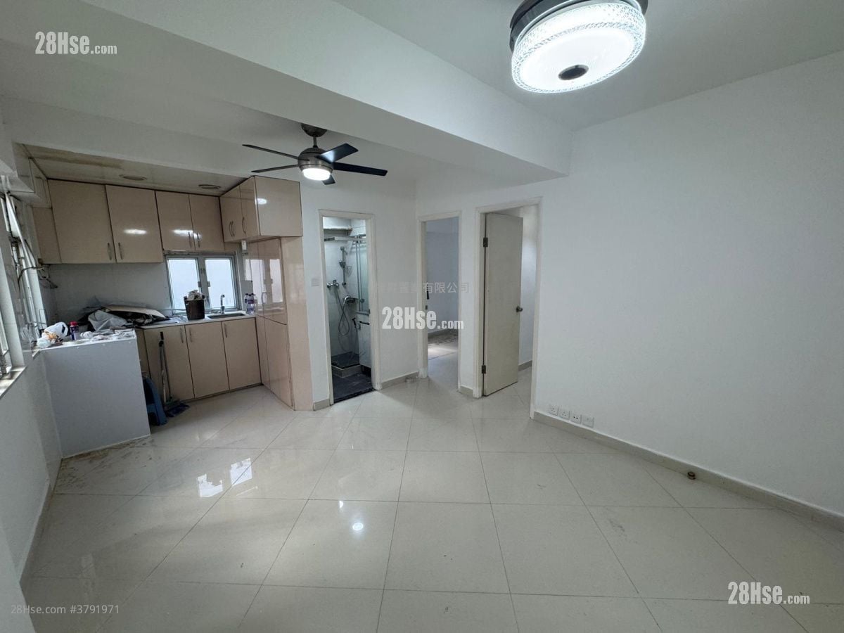 Whampoa Estate Sell 2 Bedrooms , 1 Bathroom 374 ft²