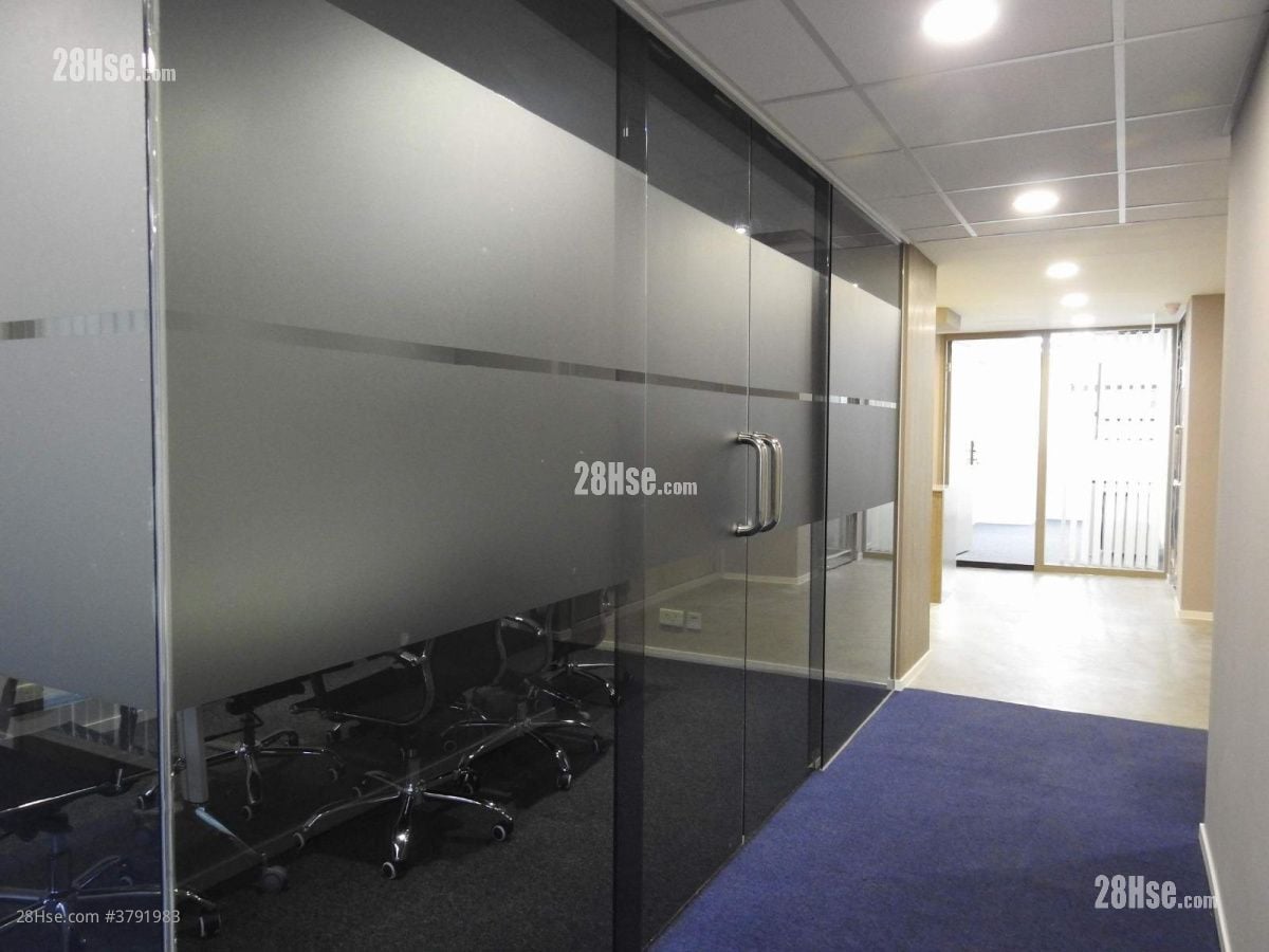 东祥工厂大厦 租盘 140 平方尺