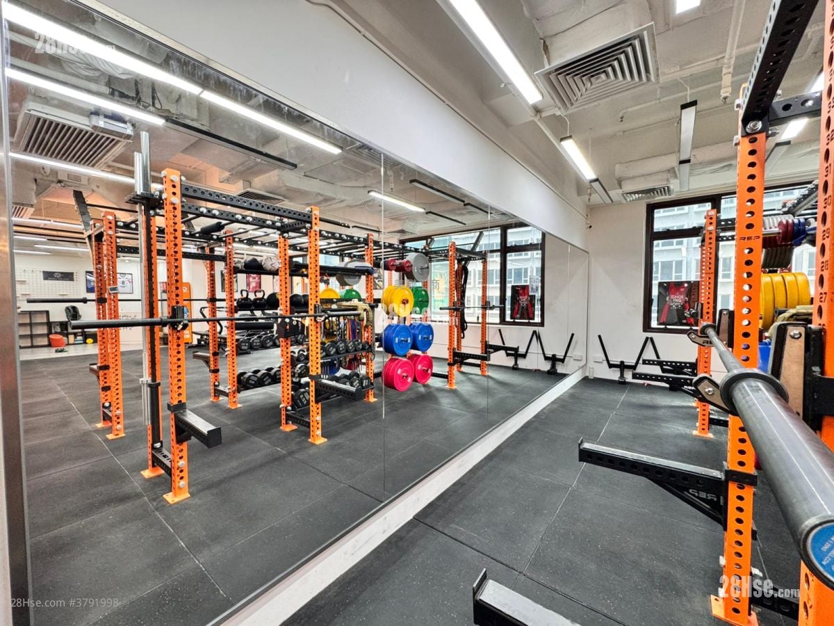 The 80 L 20   Rental 1 Bedroom , 2 Toilets