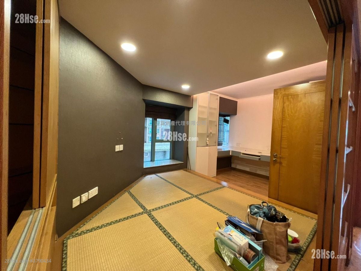 海逸豪园 售盘 900 平方尺