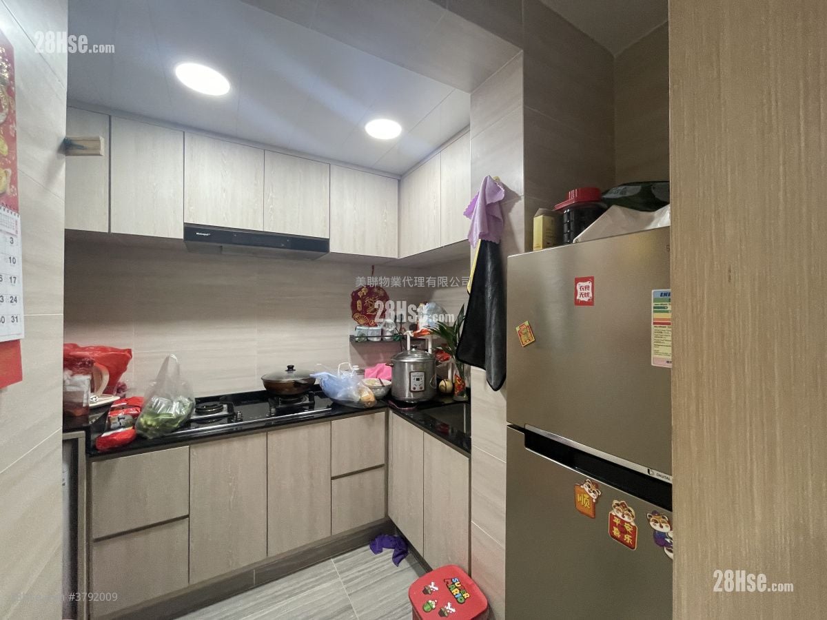 Ka Shing Court Sell 1 Bedroom , 1 Bathroom 541 ft²