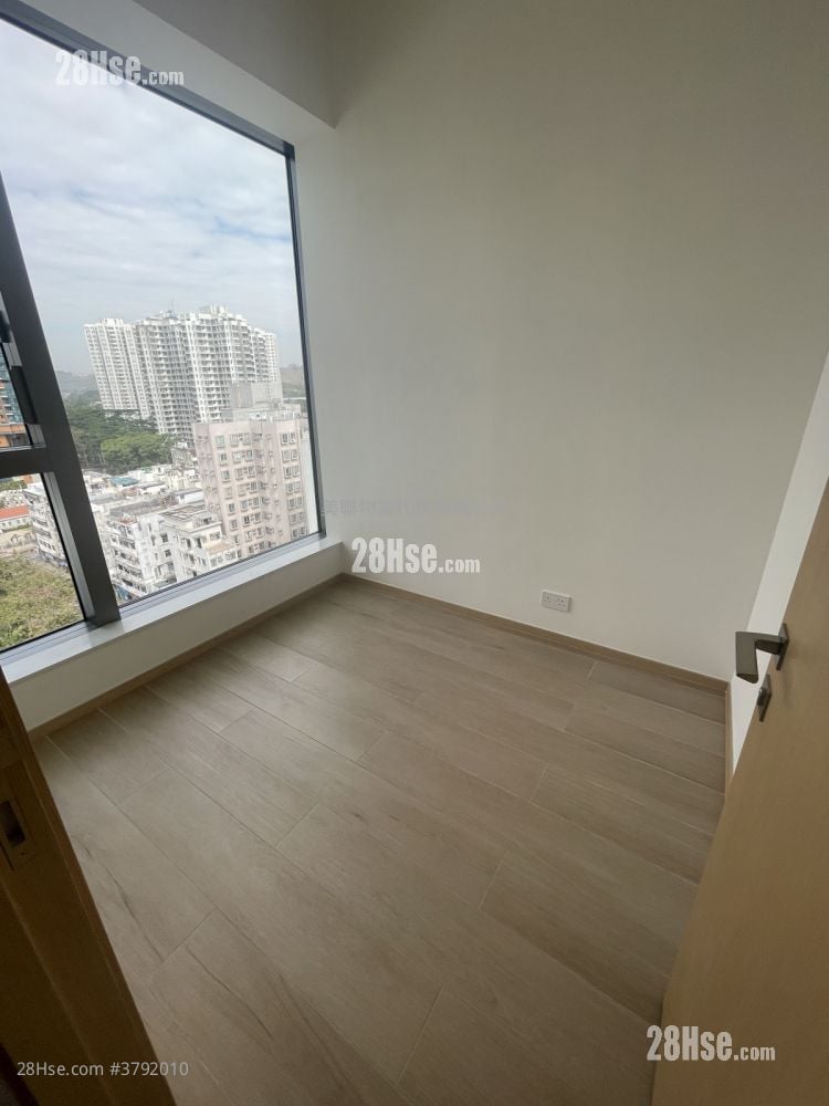 Nexus Grand Sell 1 Bedroom 289 ft²