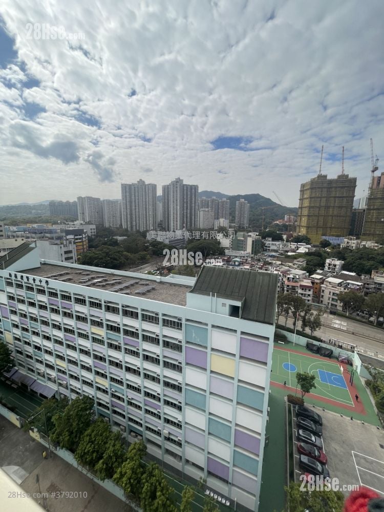 Nexus Grand Sell 1 Bedroom 289 ft²