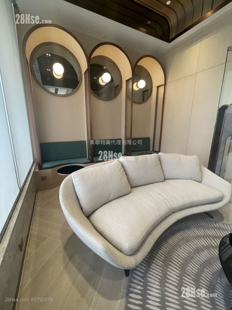 Nexus Grand Sell 1 Bedroom 289 ft²