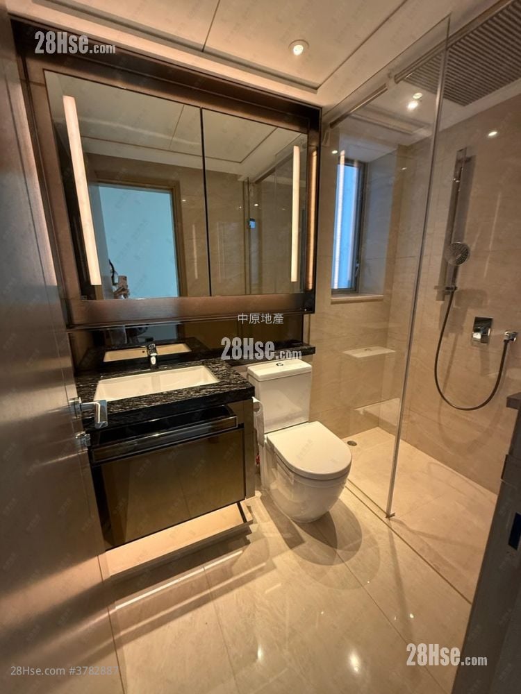 Cullinan West Sell 4 Bedrooms , 2 Bathrooms 1,221 ft²