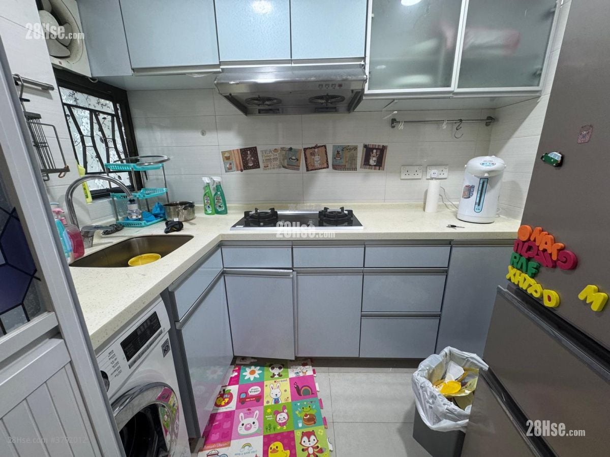 红磡花园 售盘 3 房 , 1 浴室 480 平方尺