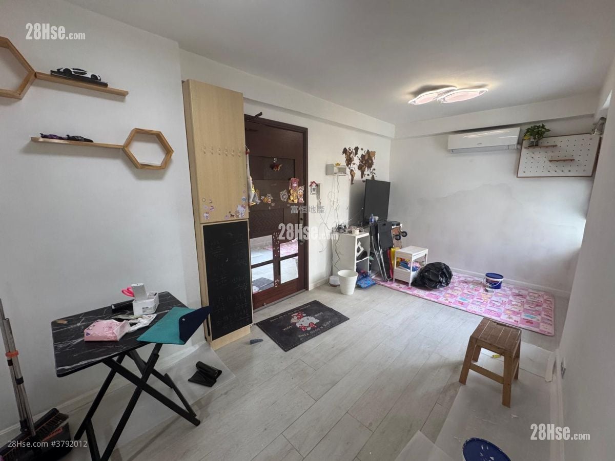 红磡花园 售盘 3 房 , 1 浴室 480 平方尺