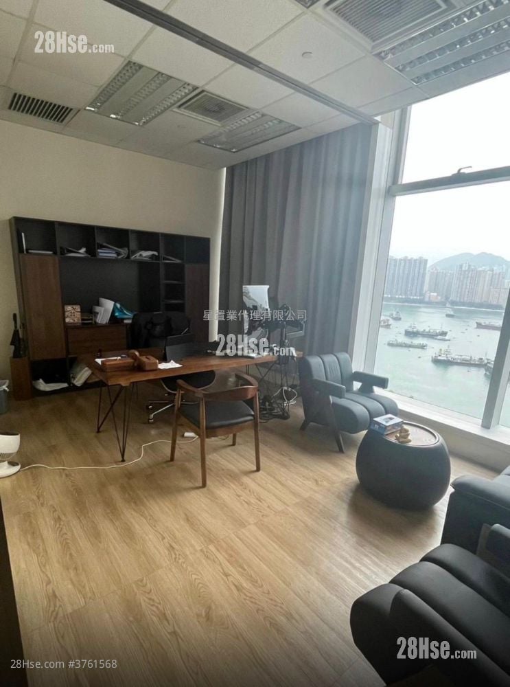 TML广场 租盘 3 房 1,211 平方尺