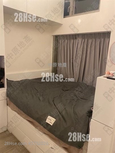 T Plus Sell 1 Bedroom 239 ft²