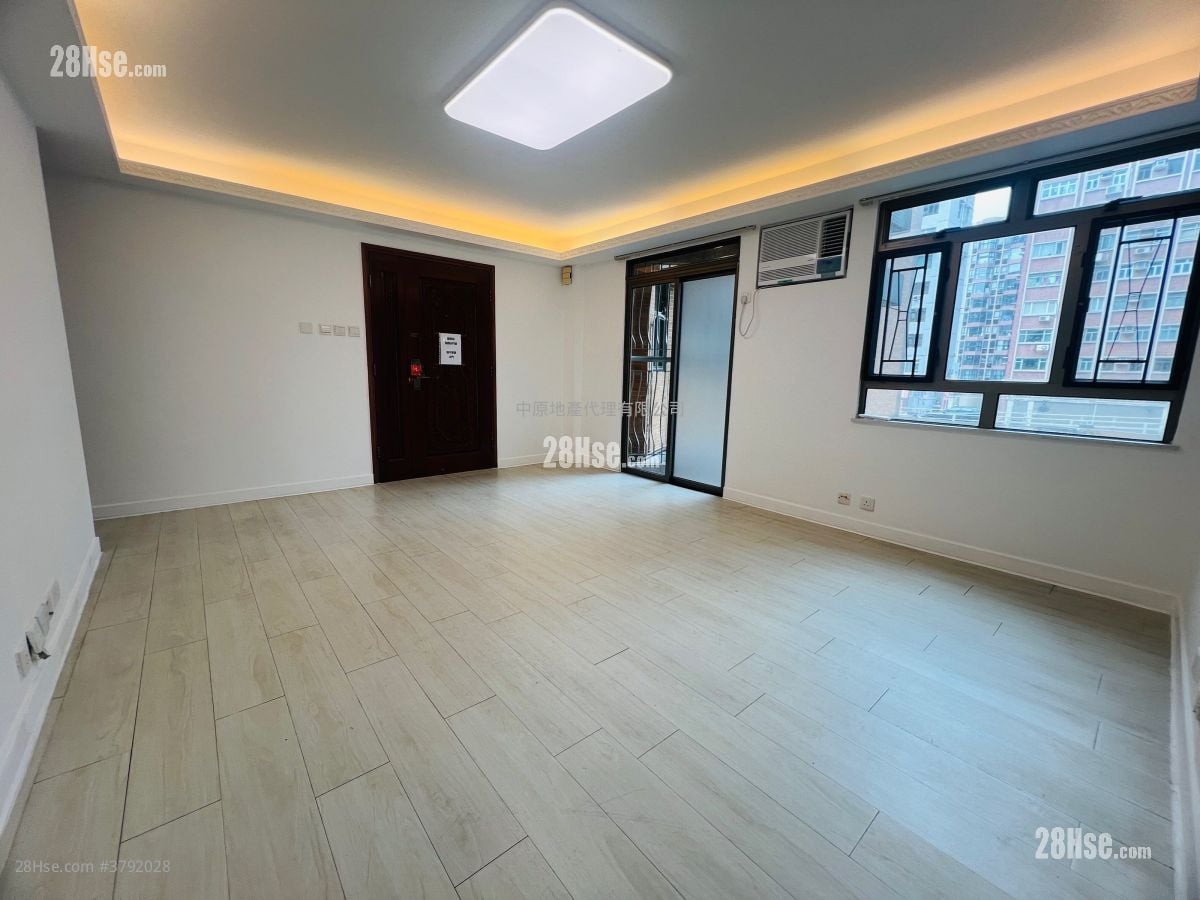 文蔚阁 售盘 3 房 755 平方尺