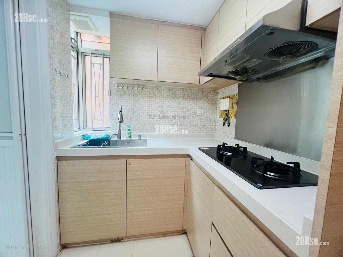 文蔚阁 售盘 3 房 755 平方尺