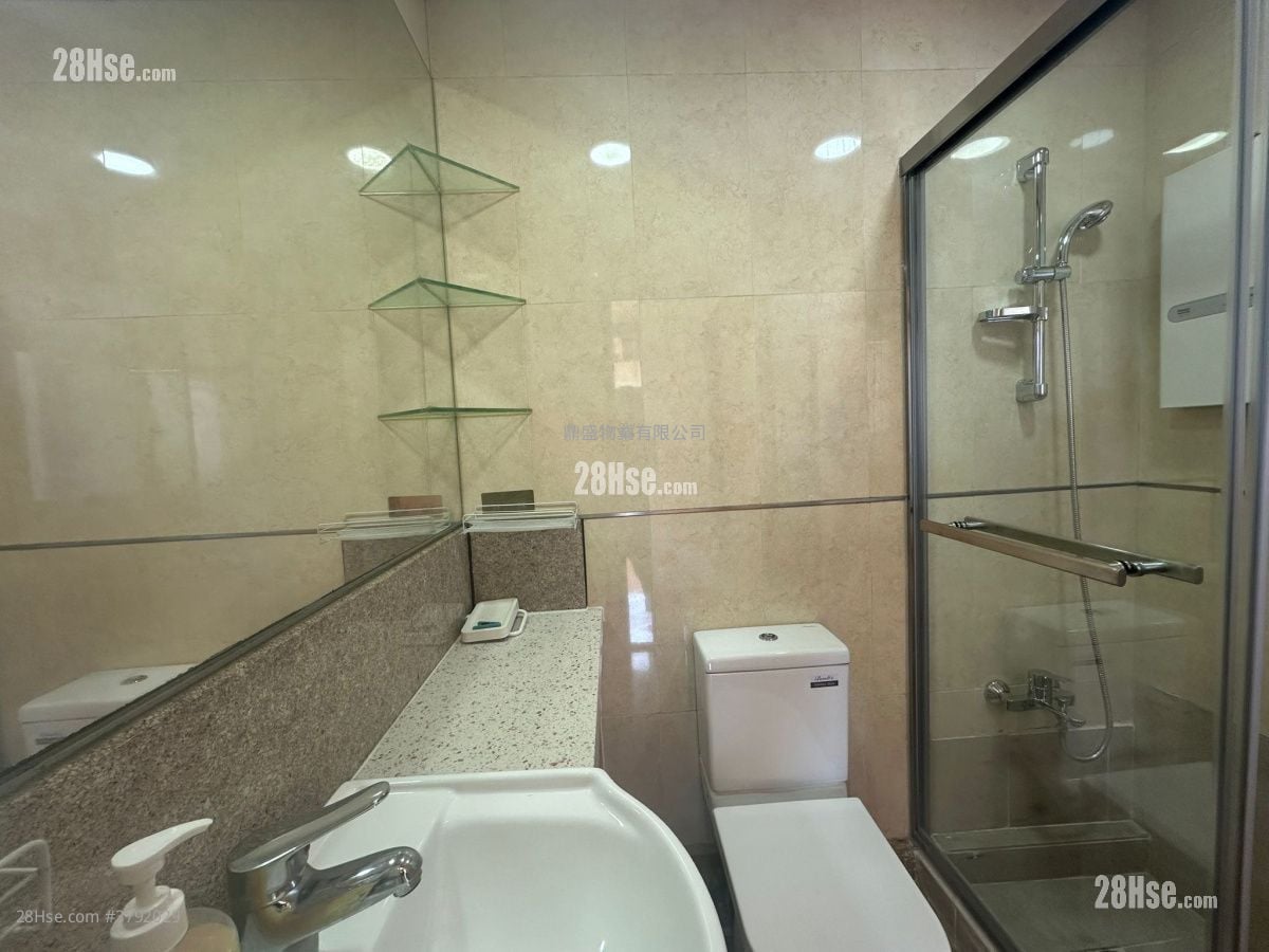 The Oakridge Rental 2 Bedrooms , 1 Bathroom 423 ft²