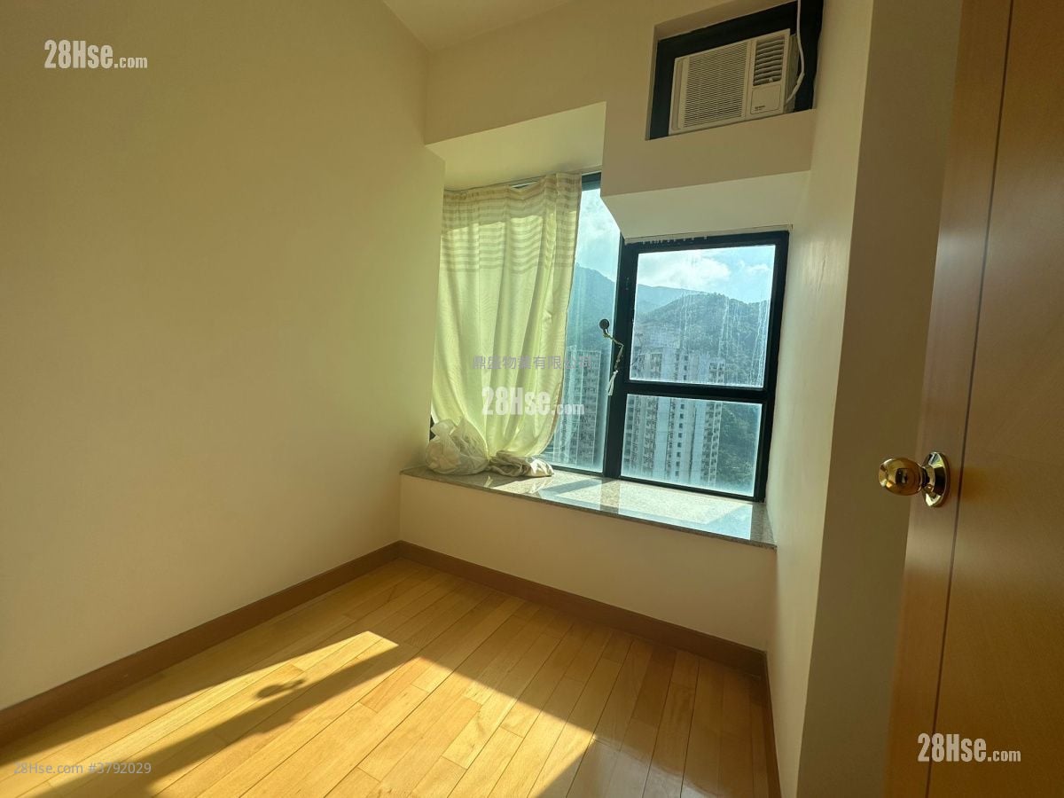 The Oakridge Rental 2 Bedrooms , 1 Bathroom 423 ft²