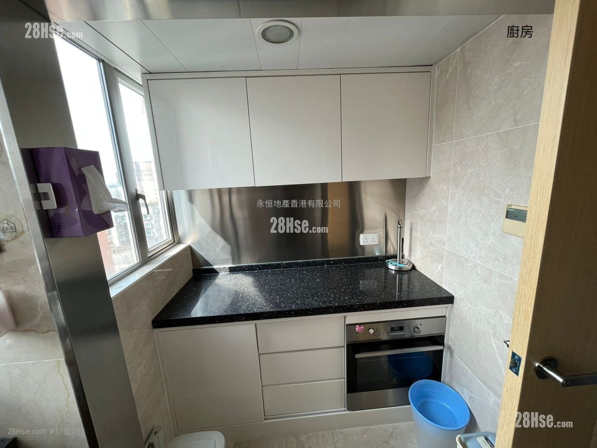 晓峯 售盘 3 房 , 2 浴室 694 平方尺