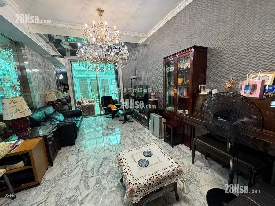 Casa Marina Sell 3 Bedrooms 1,425 ft²