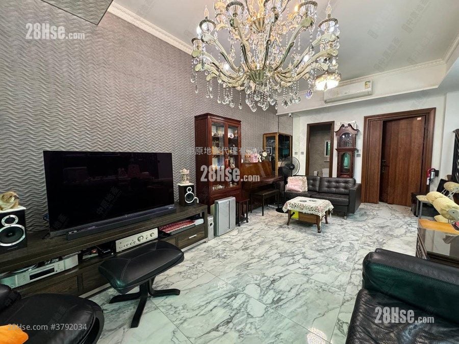 Casa Marina Sell 3 Bedrooms 1,425 ft²