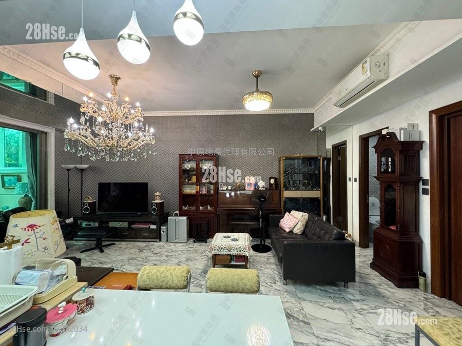 Casa Marina Sell 3 Bedrooms 1,425 ft²