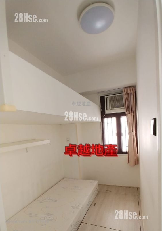 太平花园 租盘 2 房 379 平方尺