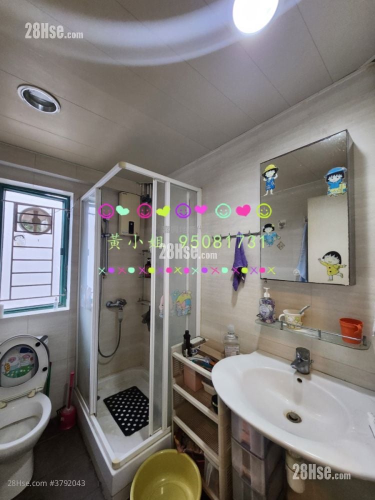 村屋 售盘 4 房 , 1 浴室