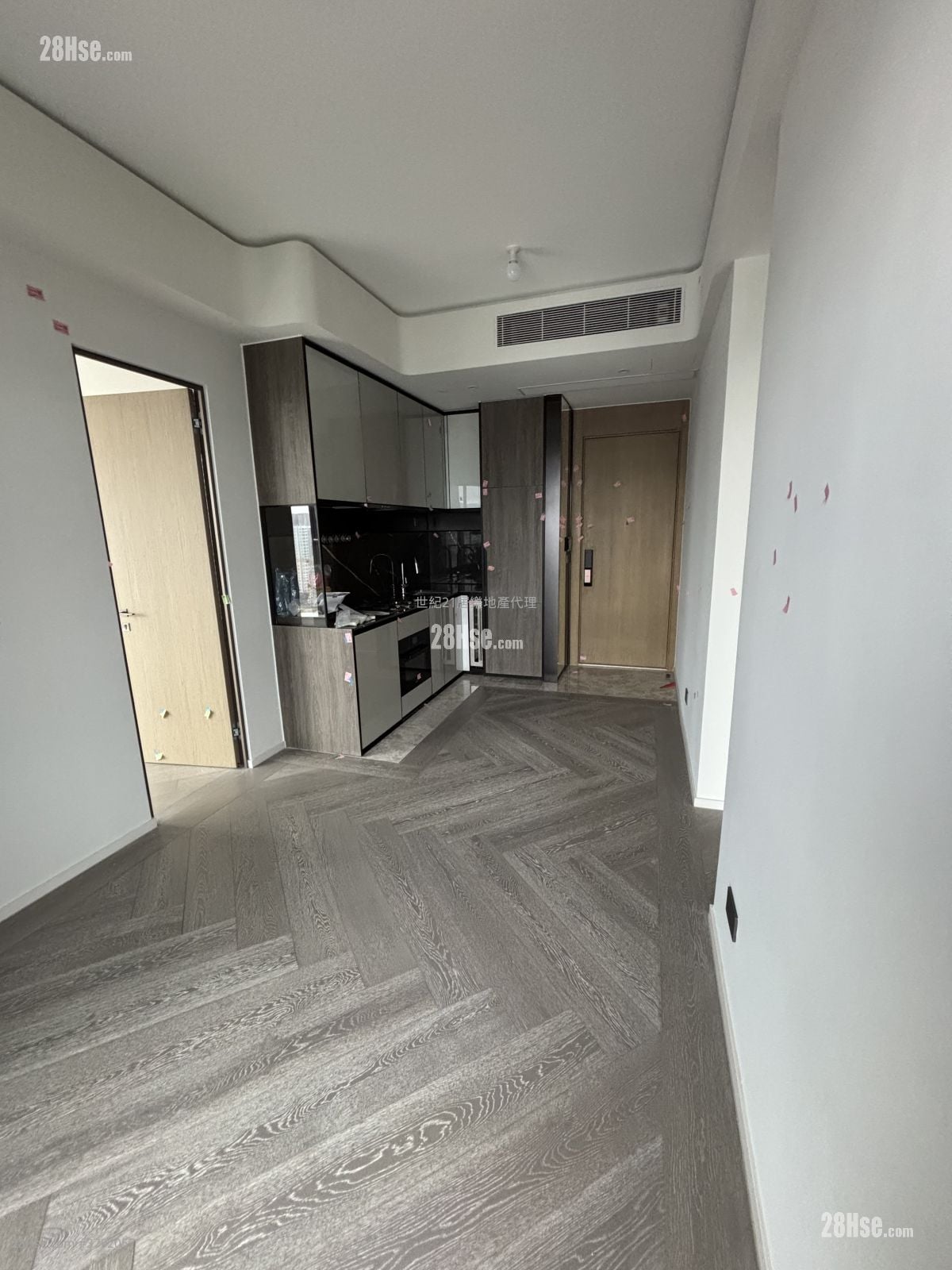 The Henley 租盘 3 房 , 2 浴室 778 平方尺