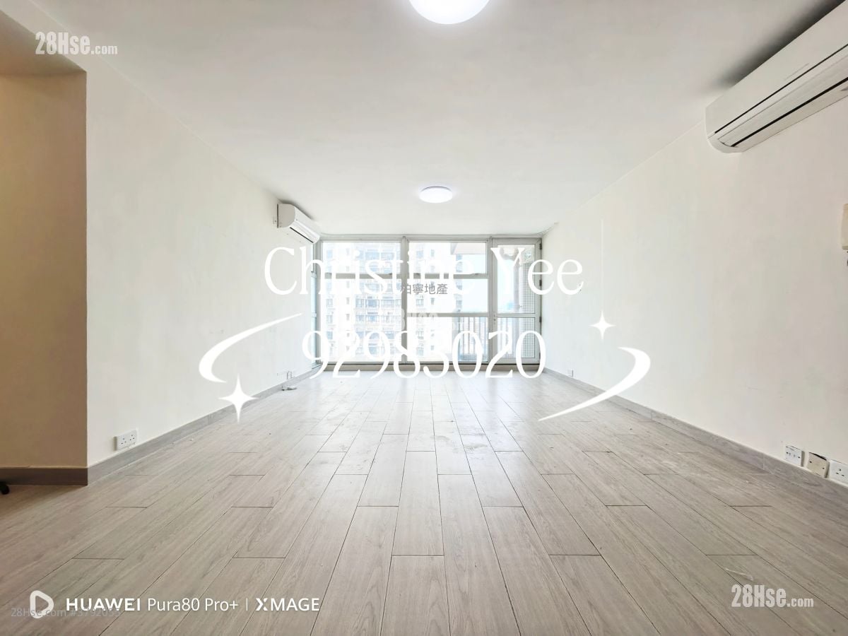 Grand Deco Tower Rental 4 Bedrooms , 2 Bathrooms 1,003 ft²