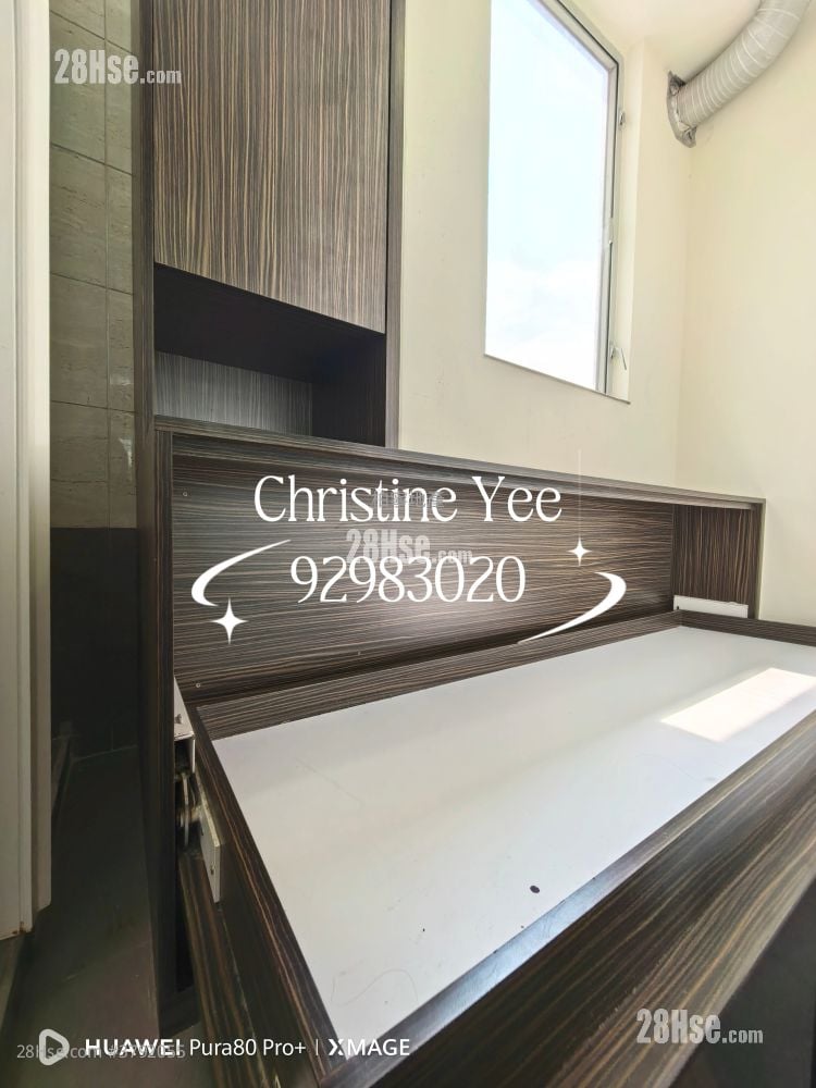 Grand Deco Tower Rental 4 Bedrooms , 2 Bathrooms 1,003 ft²