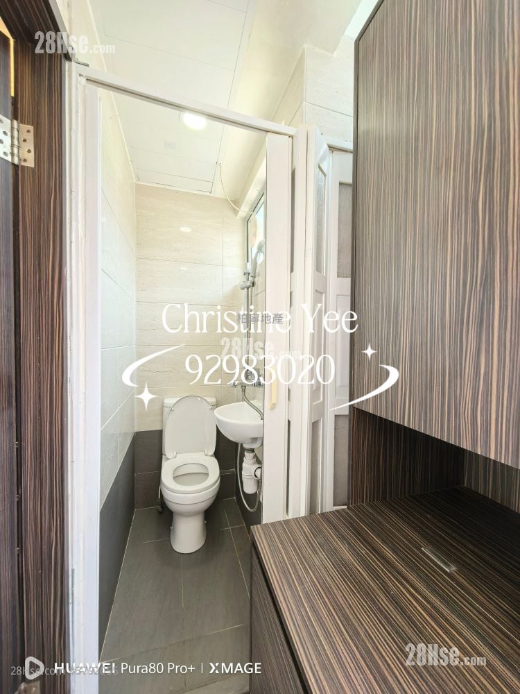 Grand Deco Tower Rental 4 Bedrooms , 2 Bathrooms 1,003 ft²