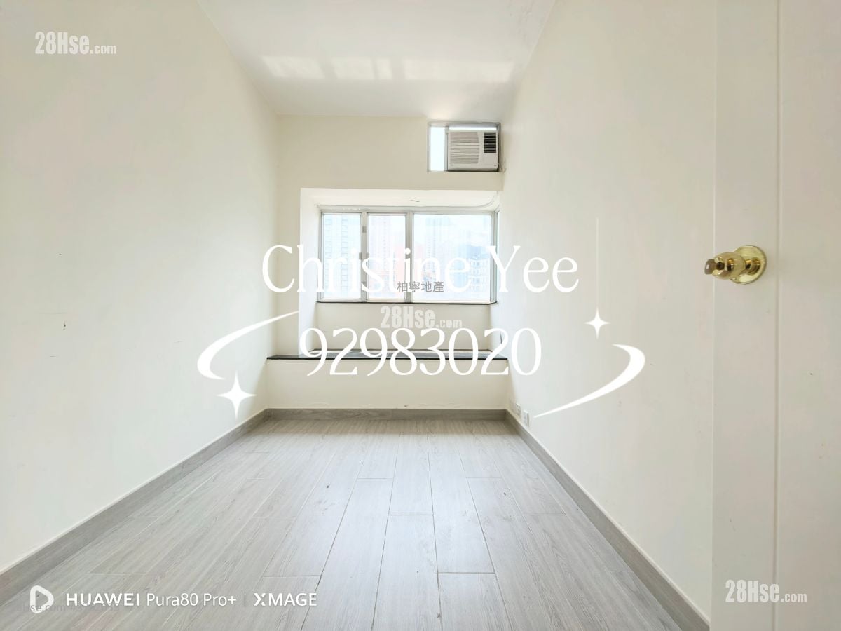 Grand Deco Tower Rental 4 Bedrooms , 2 Bathrooms 1,003 ft²