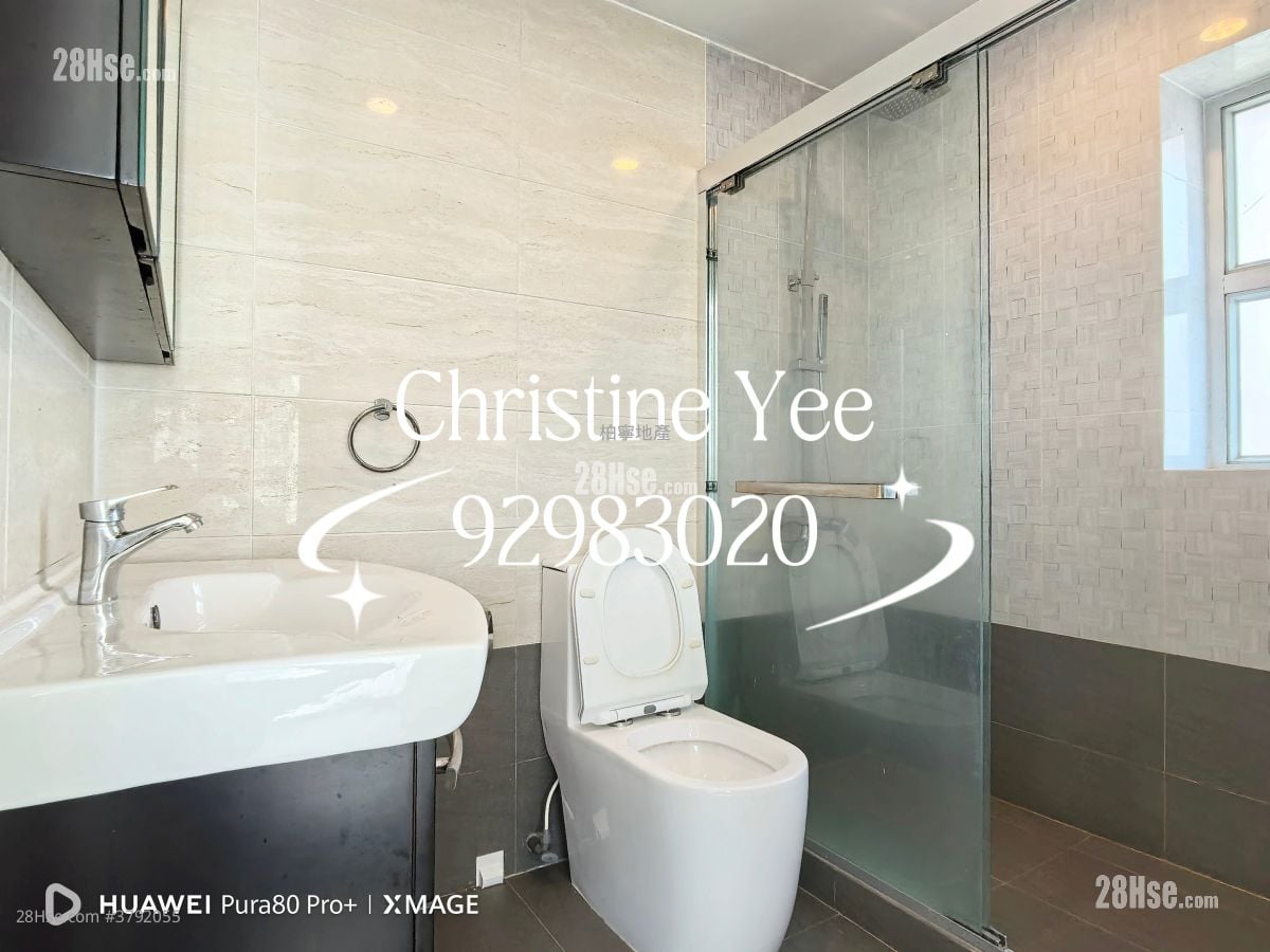 Grand Deco Tower Rental 4 Bedrooms , 2 Bathrooms 1,003 ft²