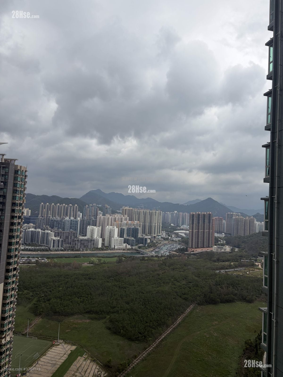 The Capitol Sell 2 Bedrooms , 1 Bathroom 519 ft²