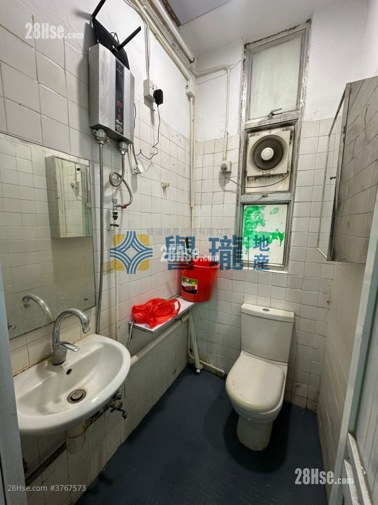 德丰工业中心 租盘