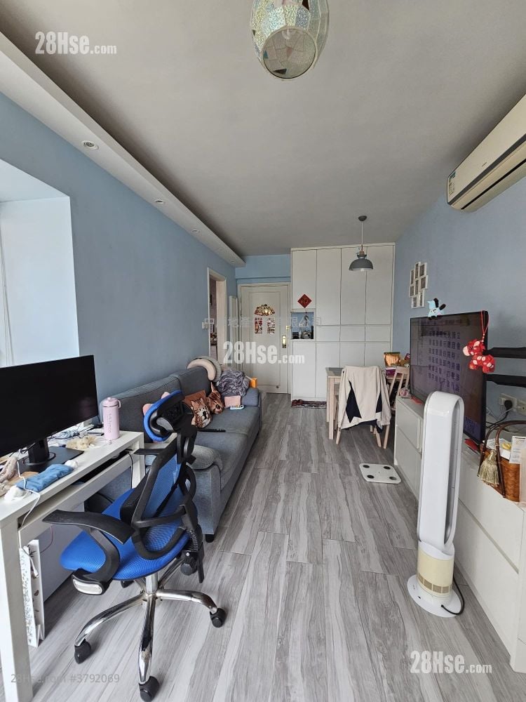 Island Resort Sell 2 Bedrooms 465 ft²