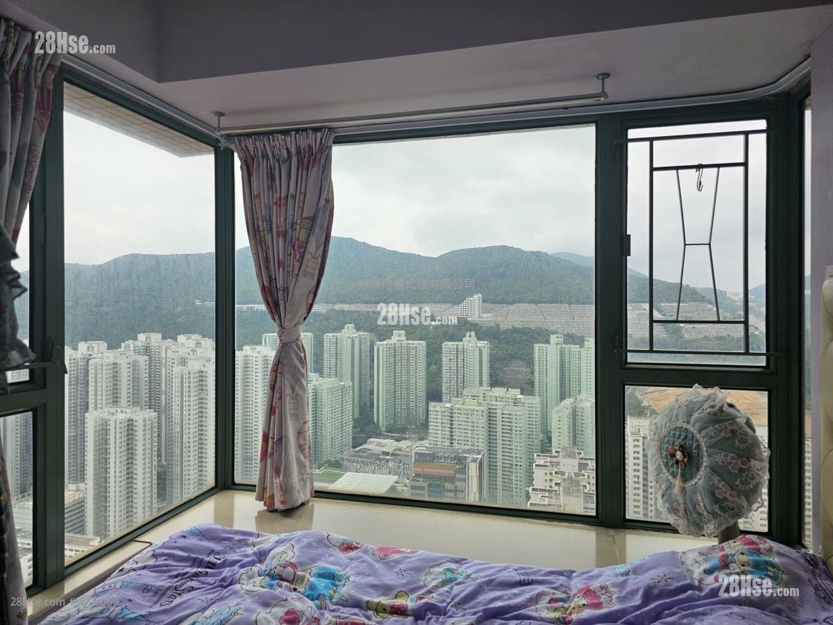 Island Resort Sell 2 Bedrooms 465 ft²