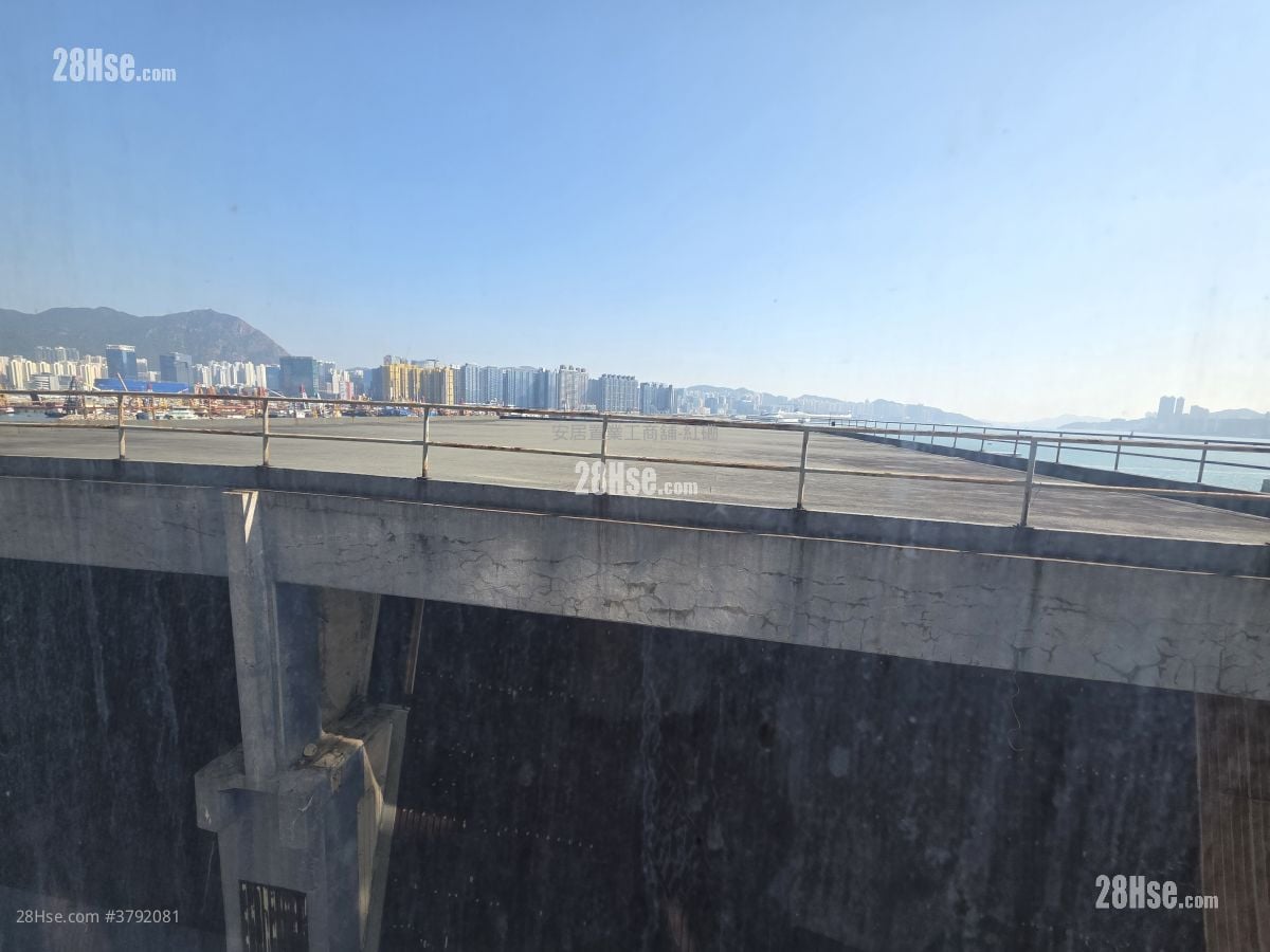 Harbour Centre Rental