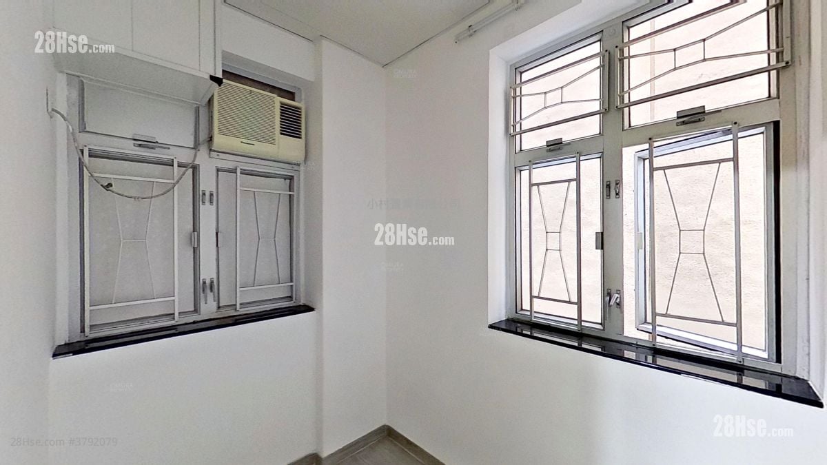 servant’s room: Great George Building Rental 3 Bedrooms , 2 Bathrooms 845 ft²