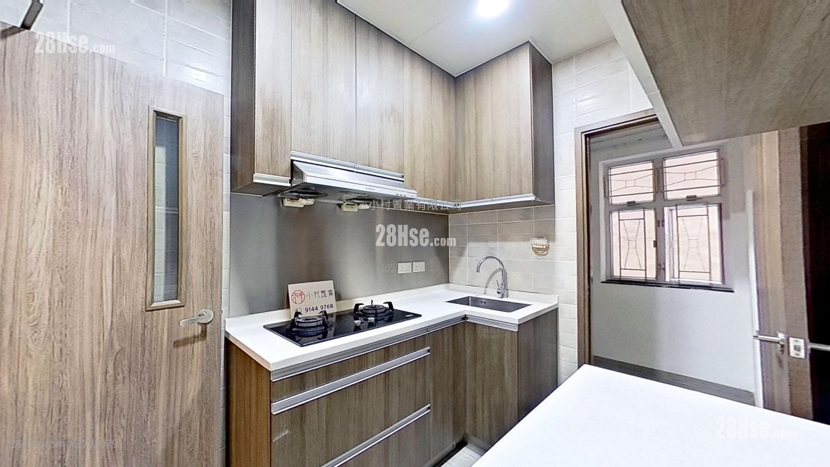 kitchen: Great George Building Rental 3 Bedrooms , 2 Bathrooms 845 ft²