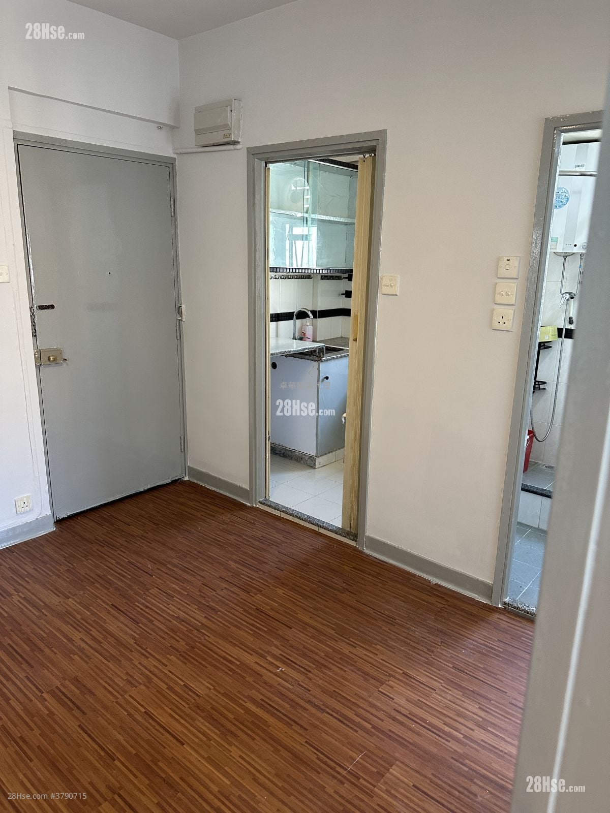 益富大厦 租盘 2 房 , 1 浴室 287 平方尺