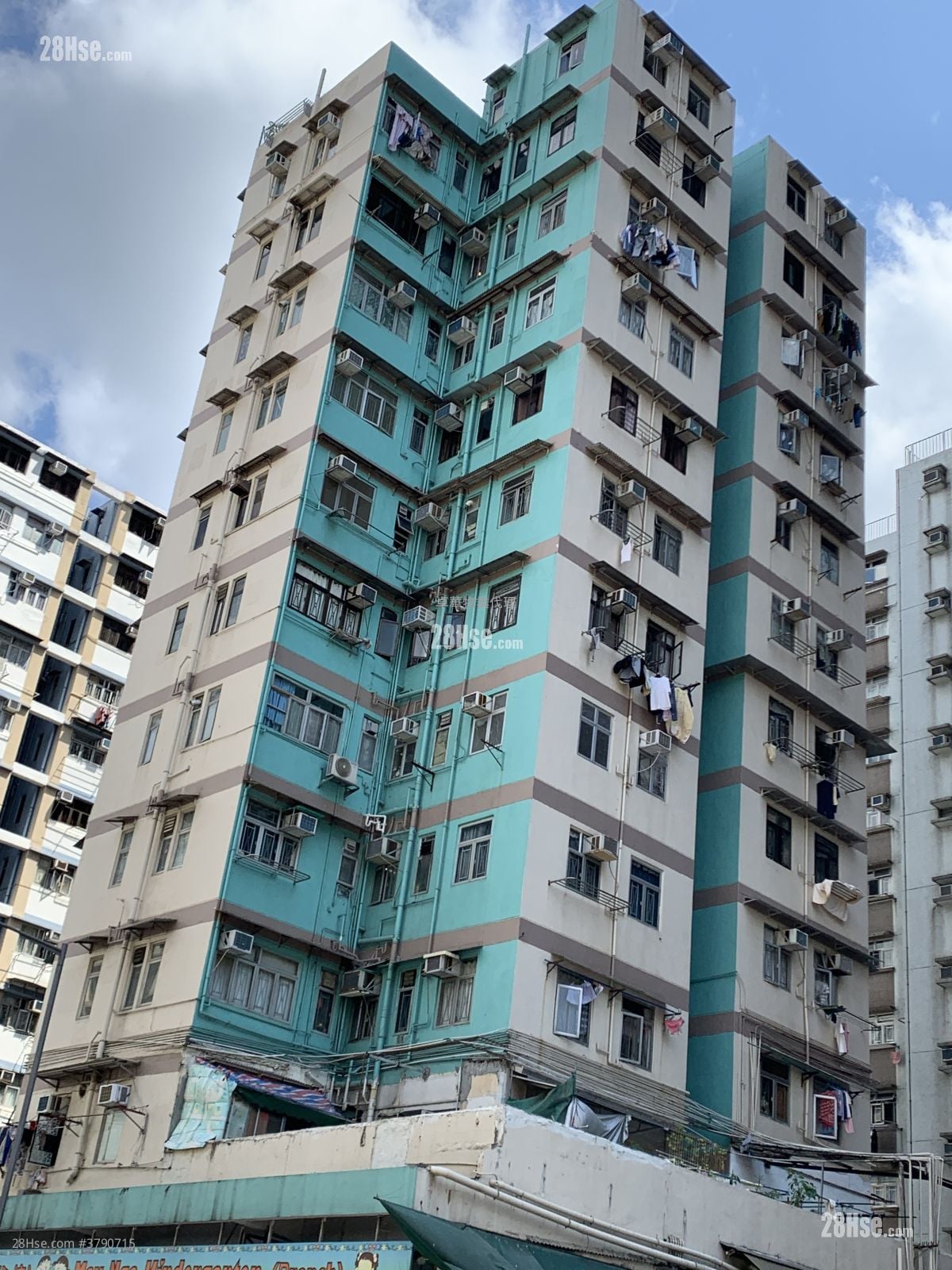 益富大厦 租盘 2 房 , 1 浴室 287 平方尺