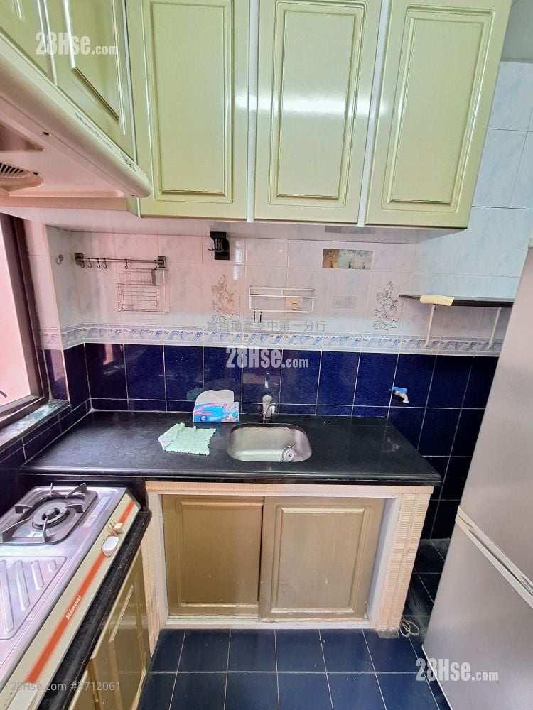 Tsuen Wan Centre Rental 2 Bedrooms , 1 Bathroom 380 ft²