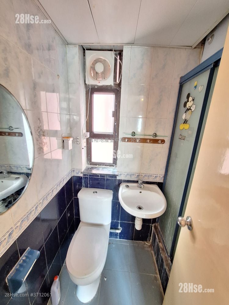 Tsuen Wan Centre Rental 2 Bedrooms , 1 Bathroom 380 ft²