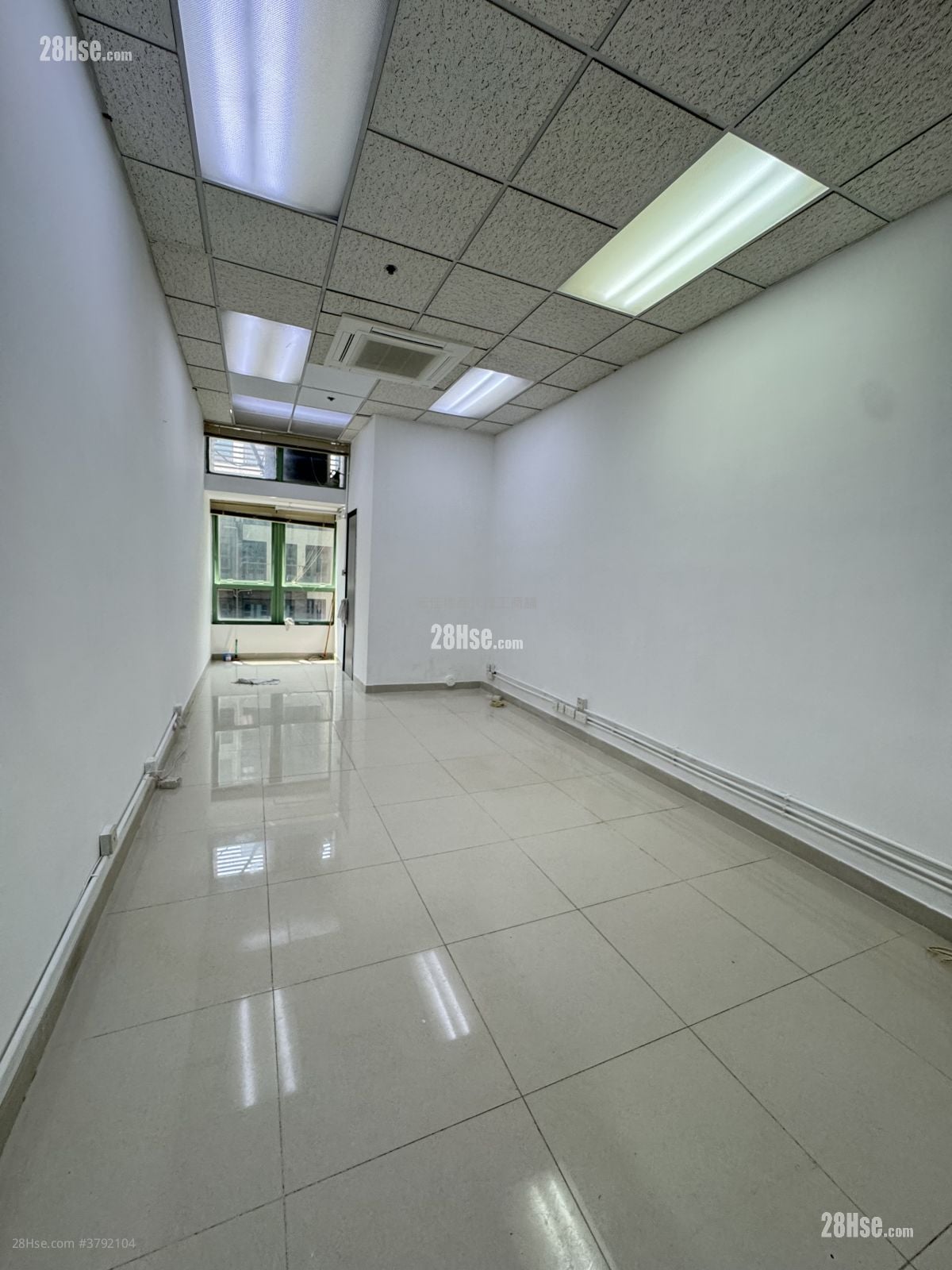 Treasure Centre Rental 323 ft²