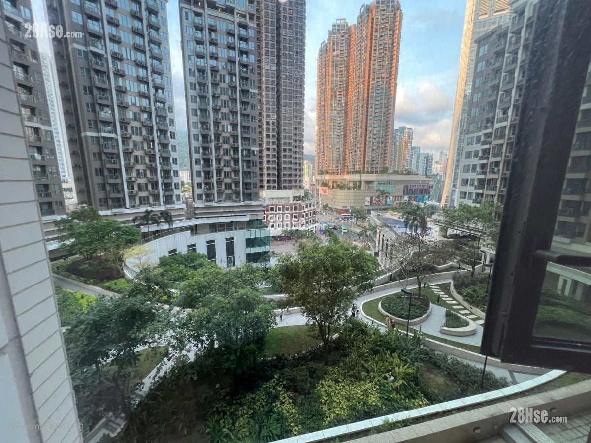View: Parc City Sell 3 Bedrooms , 2 Bathrooms 769 ft²
