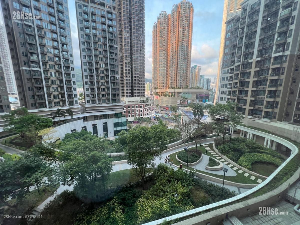 View: Parc City Sell 3 Bedrooms , 2 Bathrooms 769 ft²