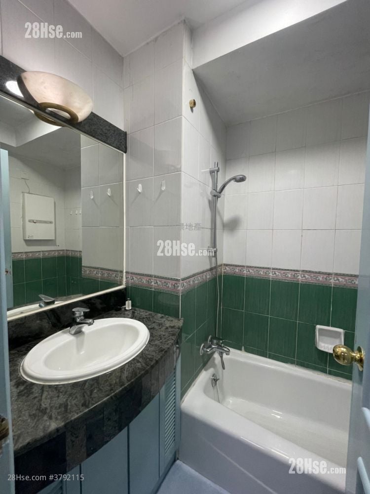 Jubilant Place Sell 4 Bedrooms , 2 Bathrooms 773 ft²