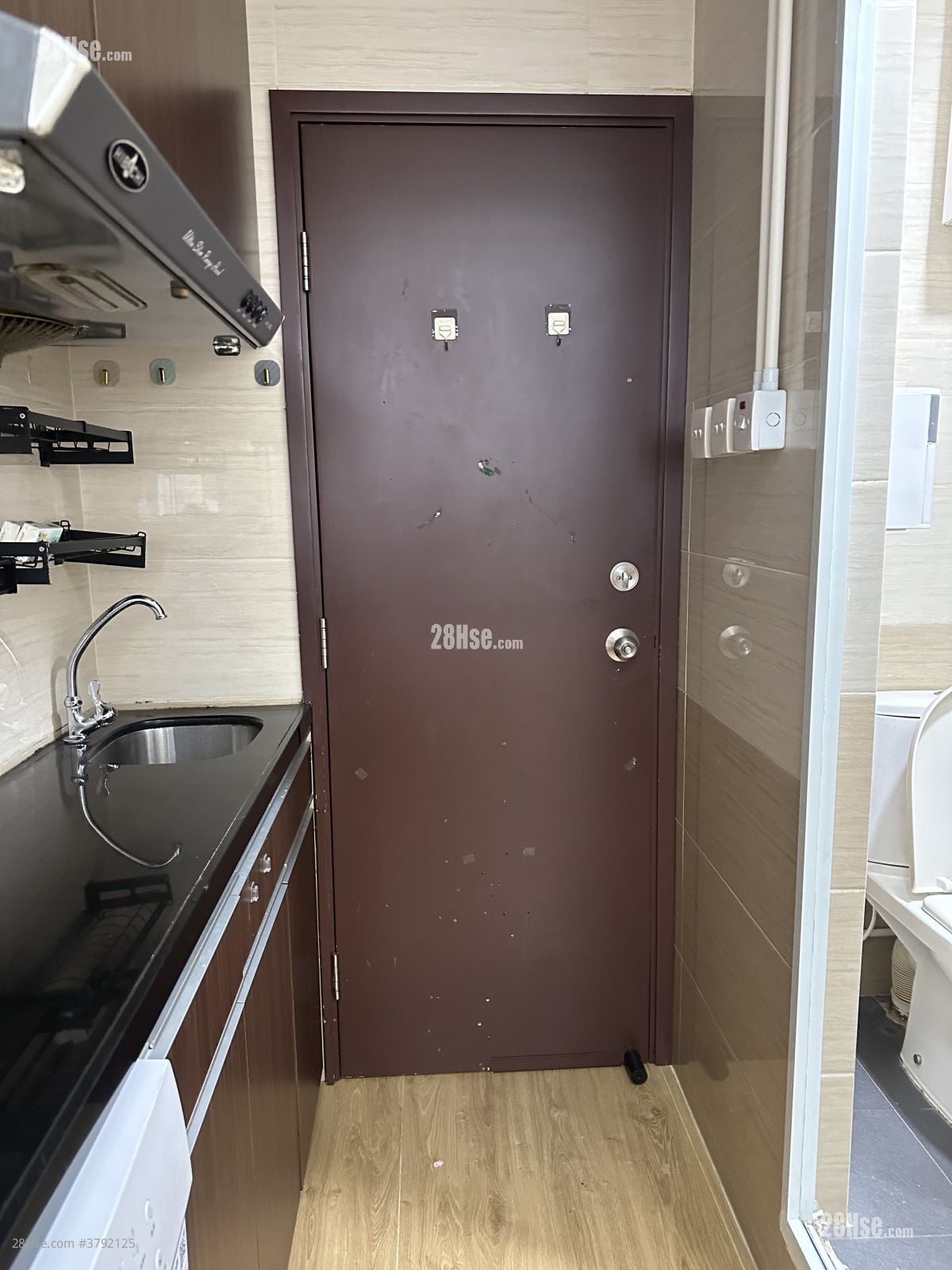 钜昌大楼 租盘 开放式间隔 , 1 浴室 180 平方尺