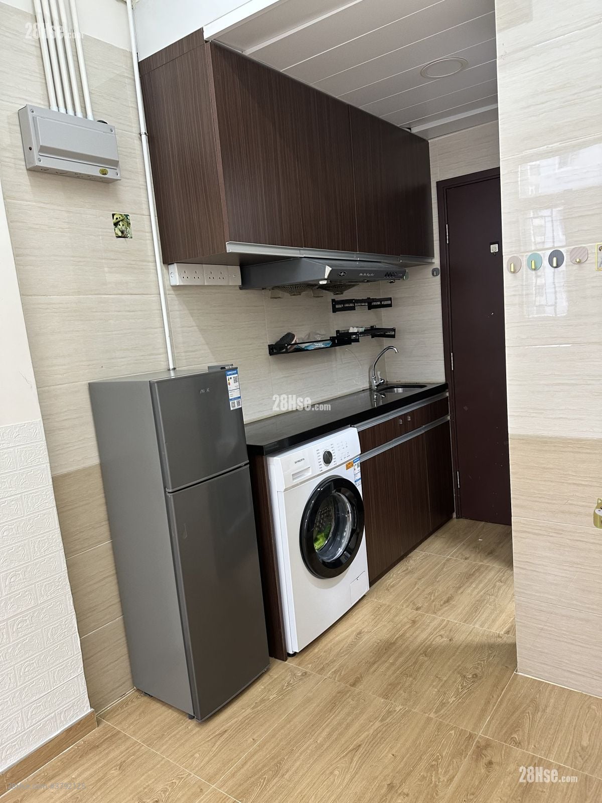 钜昌大楼 租盘 开放式间隔 , 1 浴室 180 平方尺