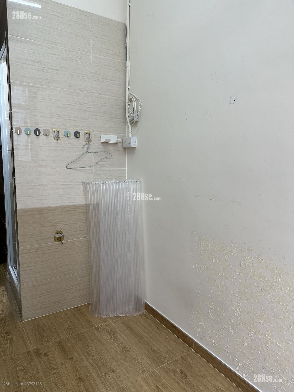 钜昌大楼 租盘 开放式间隔 , 1 浴室 180 平方尺