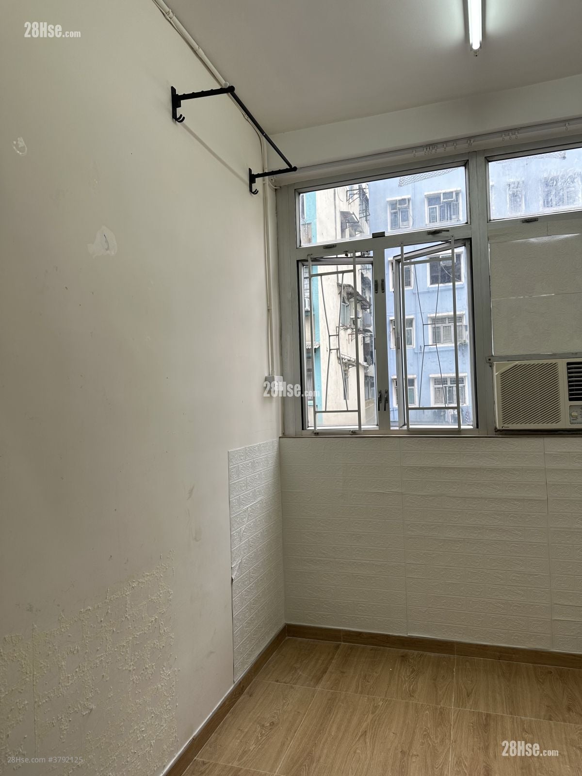 钜昌大楼 租盘 开放式间隔 , 1 浴室 180 平方尺