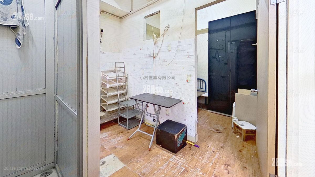 忠信大厦 售盘 3 房 , 3 浴室 643 平方尺