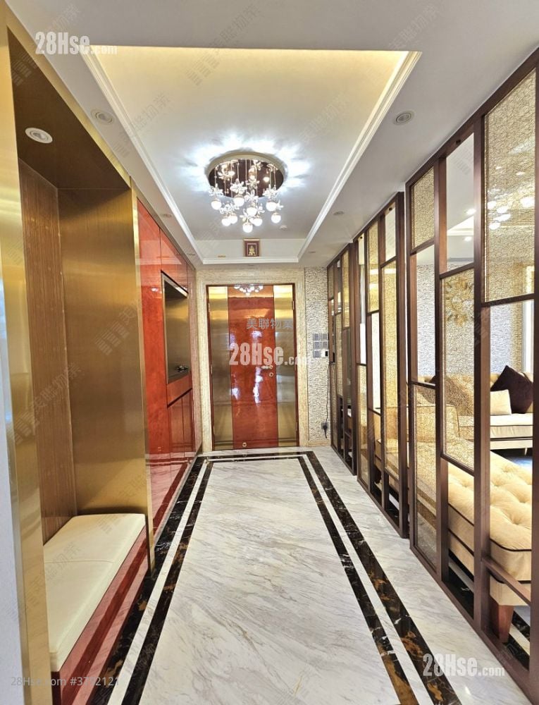 Sunview Garden Sell 5+ Bedrooms , 3 Bathrooms 2,347 ft²